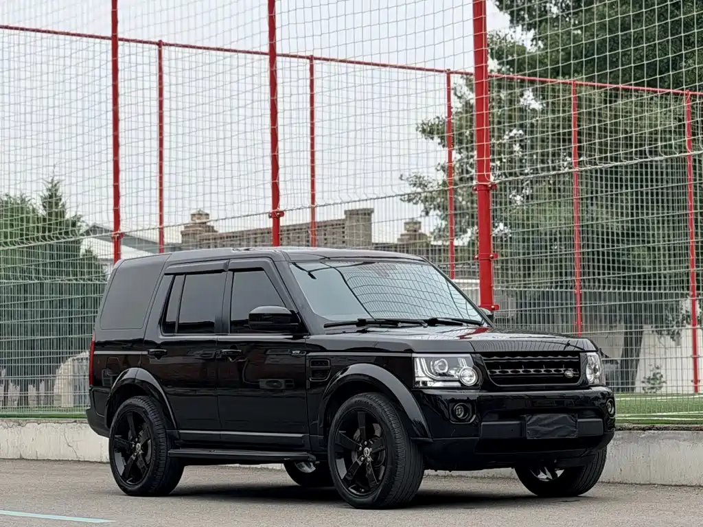 Land Rover Discovery 2015 — фото 3