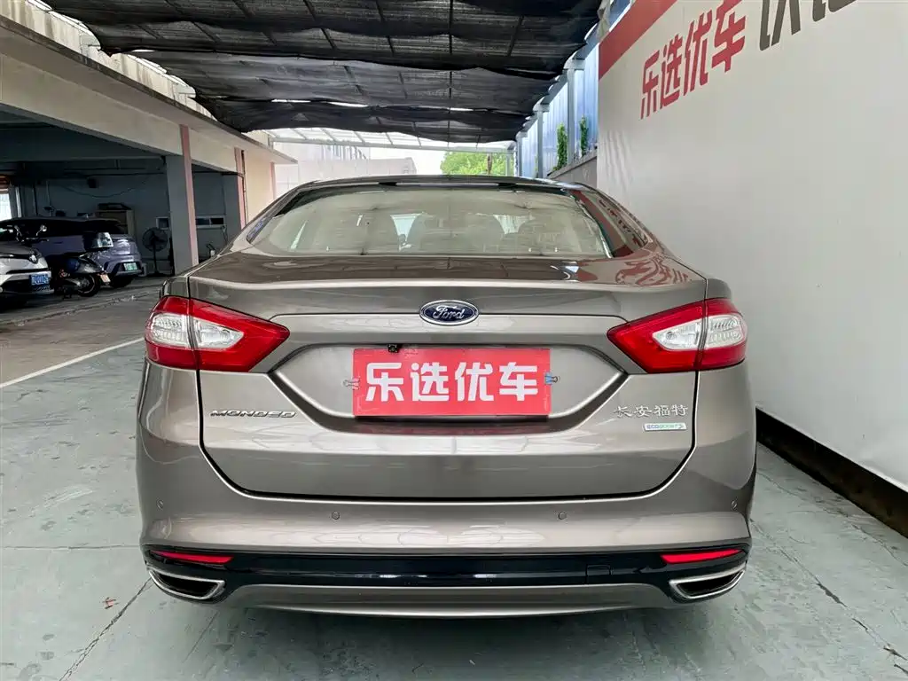 Ford Mondeo 2015 — фото 4