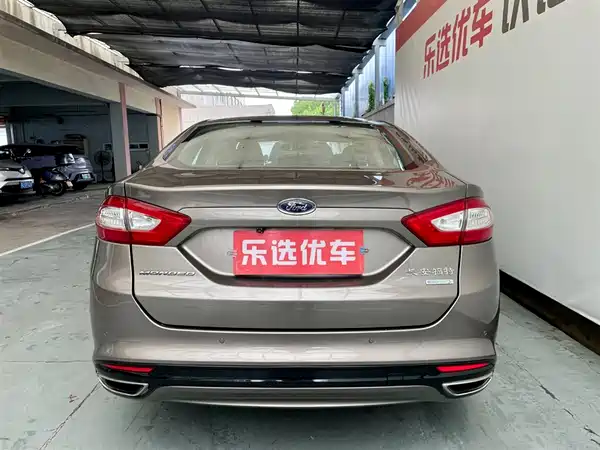 Ford Mondeo 2015