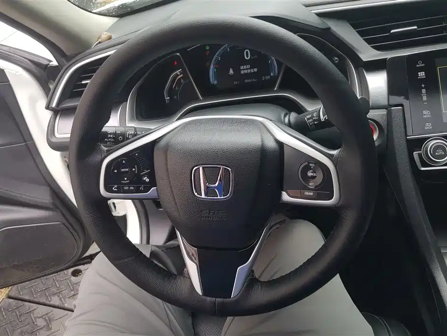 Honda Civic 2016 — фото 15