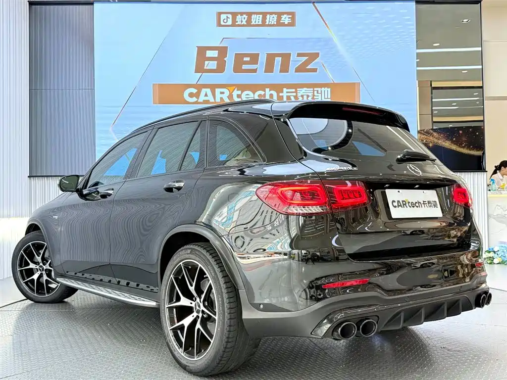 Mercedes-Benz GLC AMG 2023 — фото 5