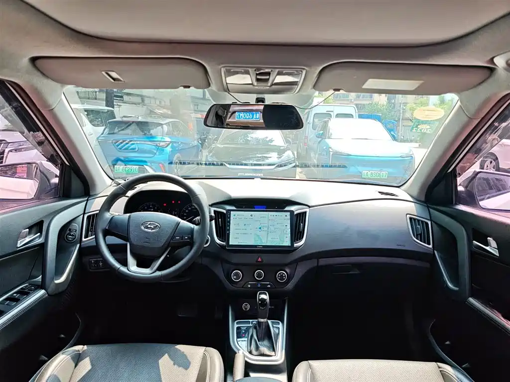 Hyundai ix25 2018 — фото 19