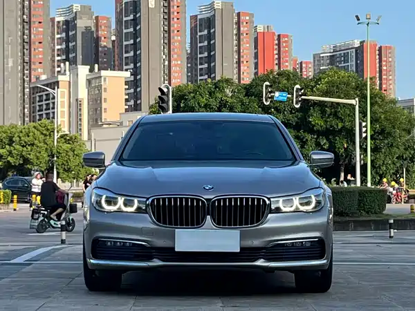 BMW 7 Series 2016