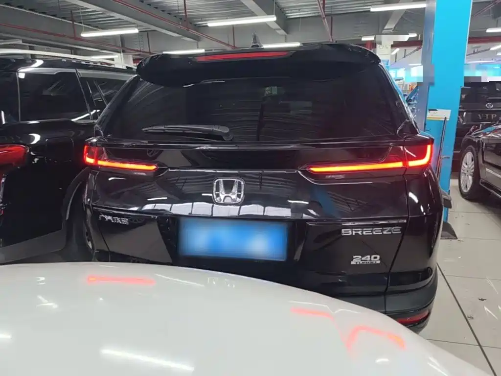 Honda Breeze 2022