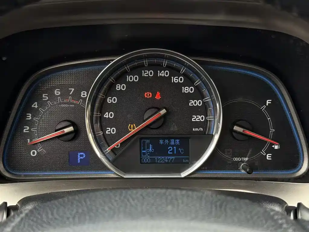 Toyota RAV4 2014 — фото 11