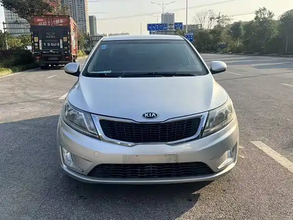 Kia K2 2012