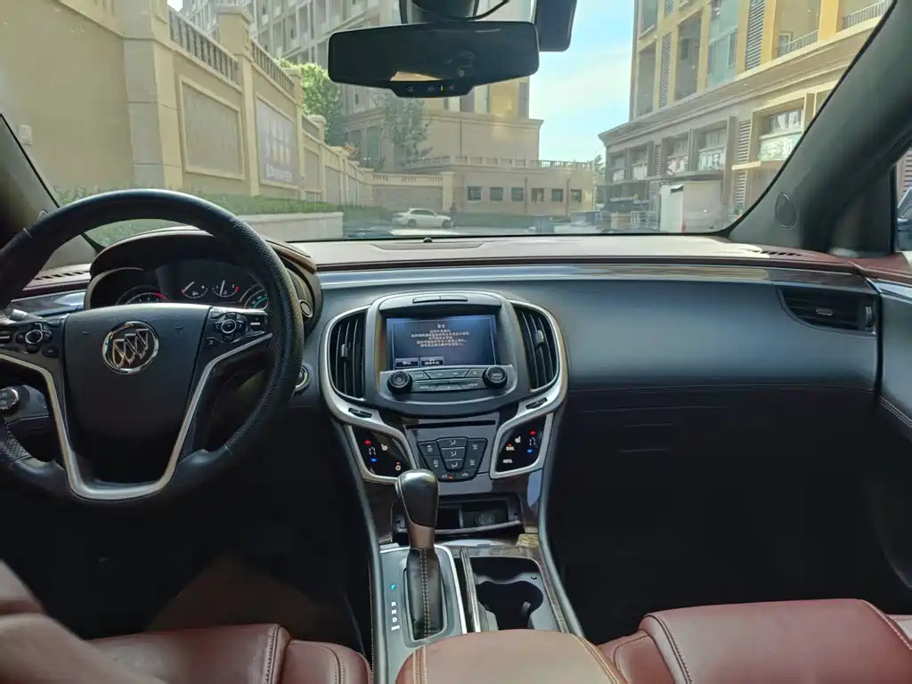 Buick LaCrosse 2016 — фото 9