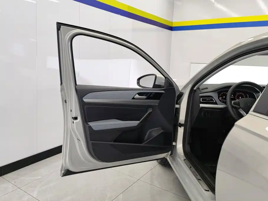 Volkswagen Lavida 2023