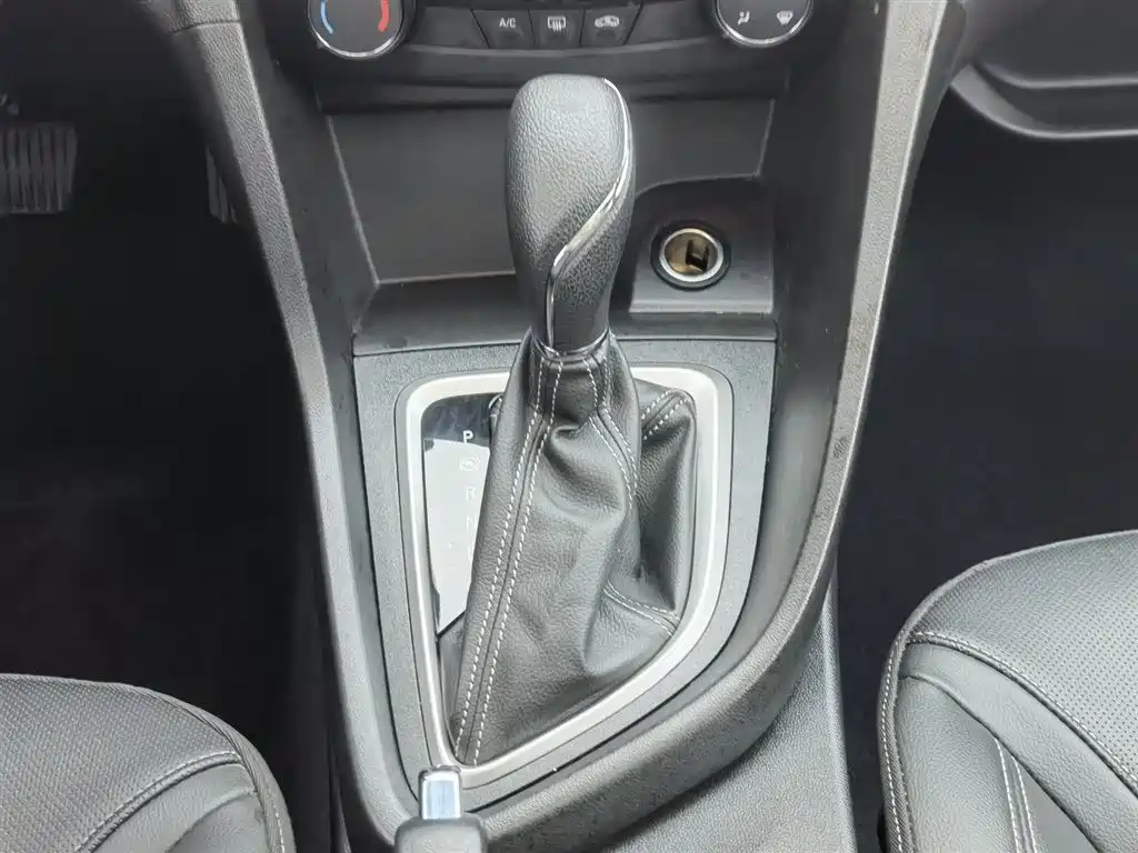 Buick Excelle 2020 — фото 13