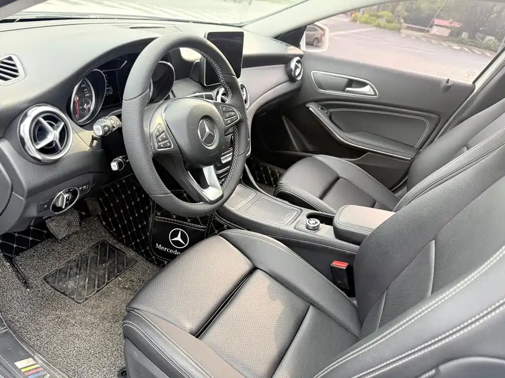 Mercedes-Benz GLA 2018 — фото 8