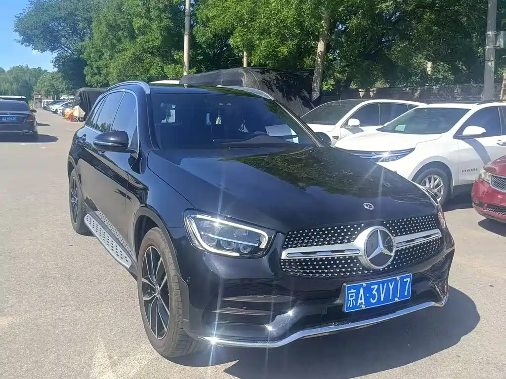 Mercedes-Benz GLC 2021 — фото 1