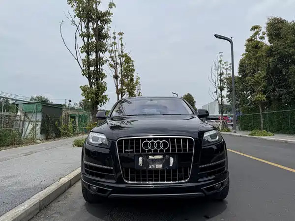 Audi Q7 2014