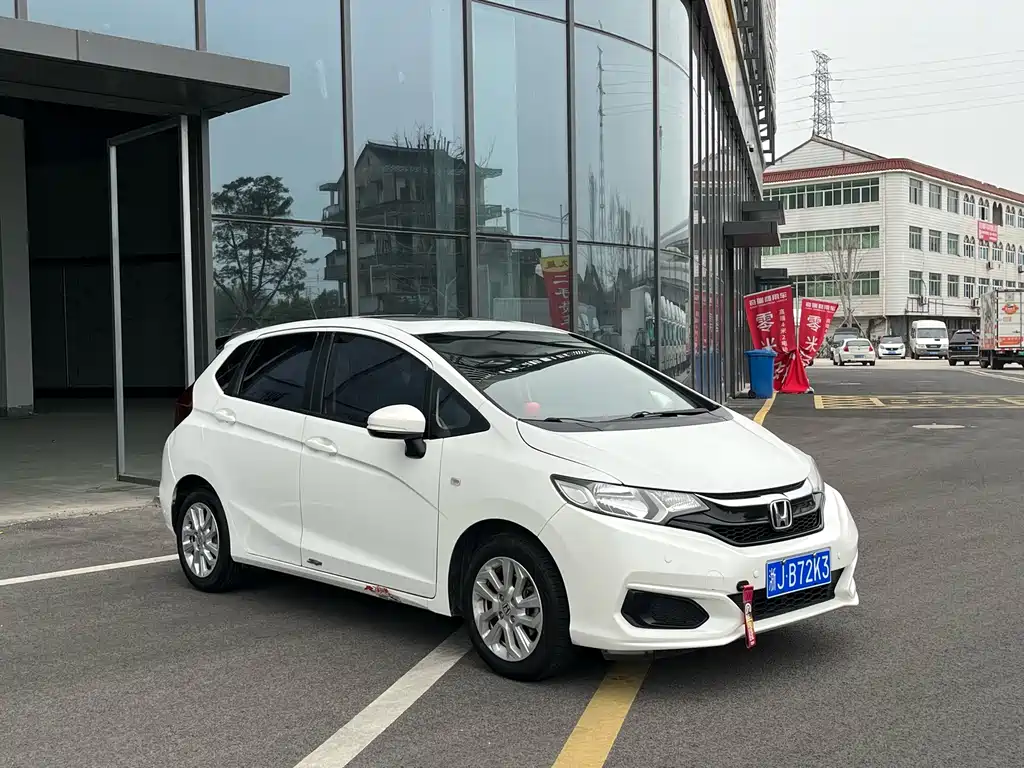 Honda Fit 2019 — фото 3