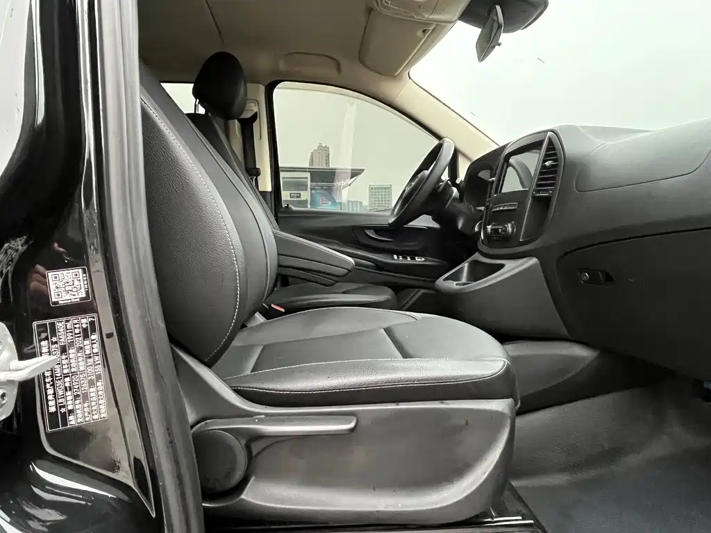 Mercedes-Benz Vito 2021 — фото 14