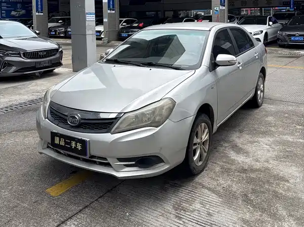 BYD F3 2015