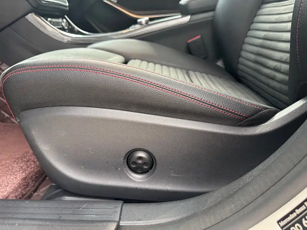 Mercedes-Benz CLA 2018 — фото 47