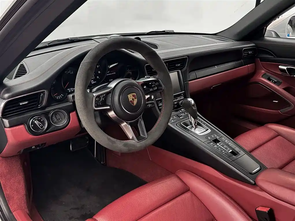 Porsche 911 2015 — фото 10