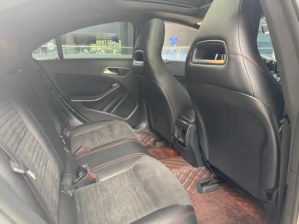 Mercedes-Benz CLA 2018 — фото 7