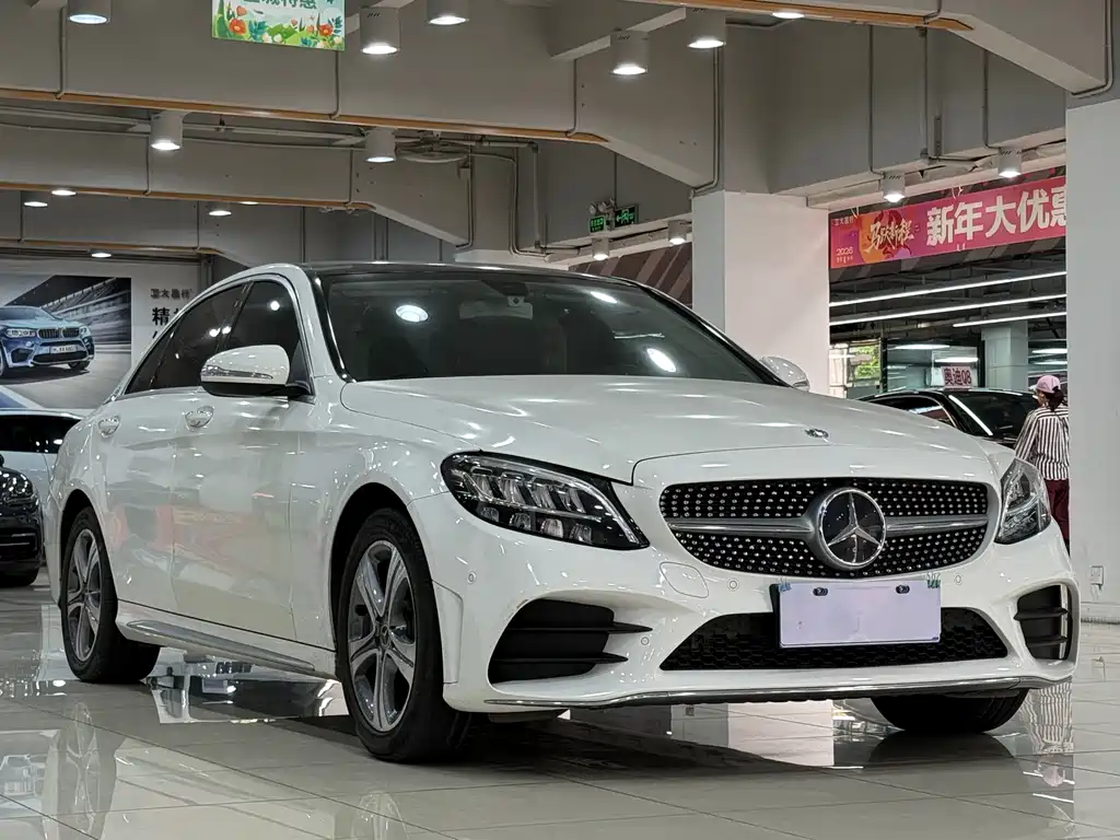 Mercedes-Benz C-Class 2019 — фото 3
