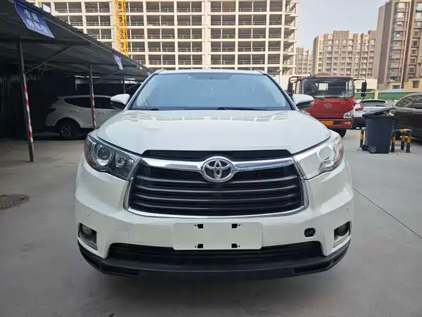 Toyota Highlander 2015