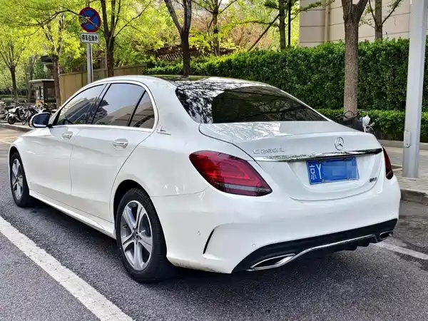 Mercedes-Benz C-Class 2020