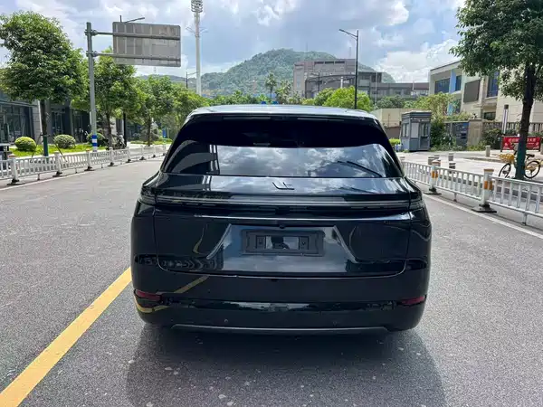 Li Auto L7 2024