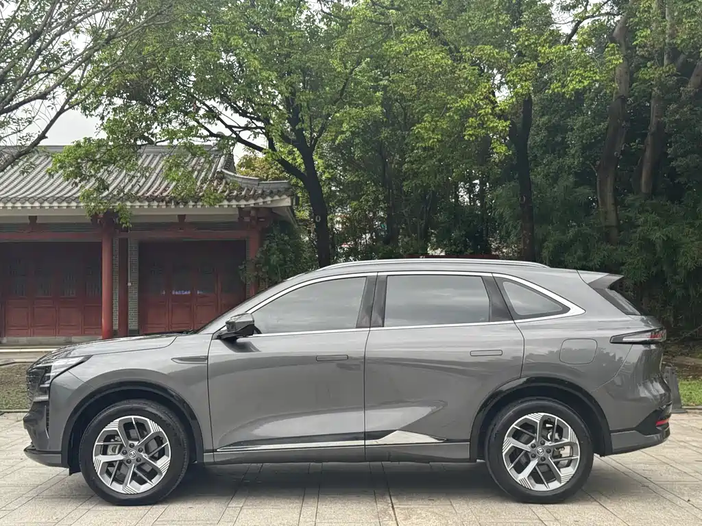 Changan CS75 PLUS 2024 — фото 11