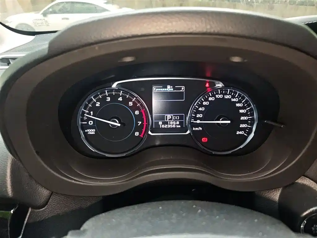 Subaru Forester 2016 — фото 12