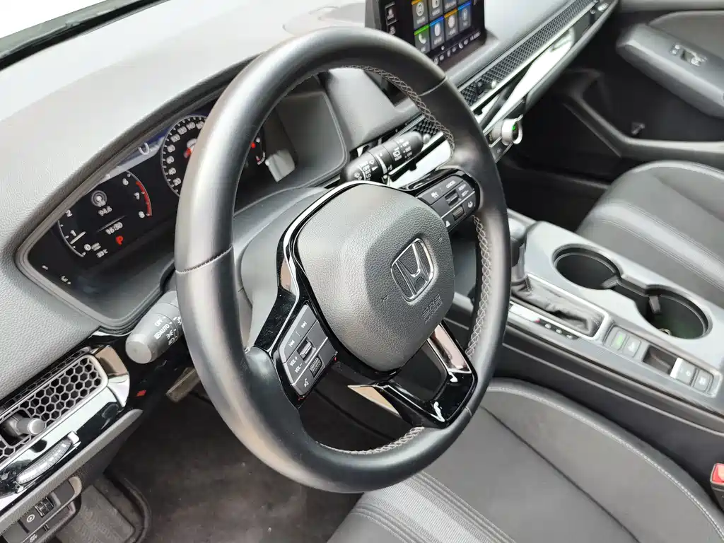 Honda Civic 2023 — фото 15