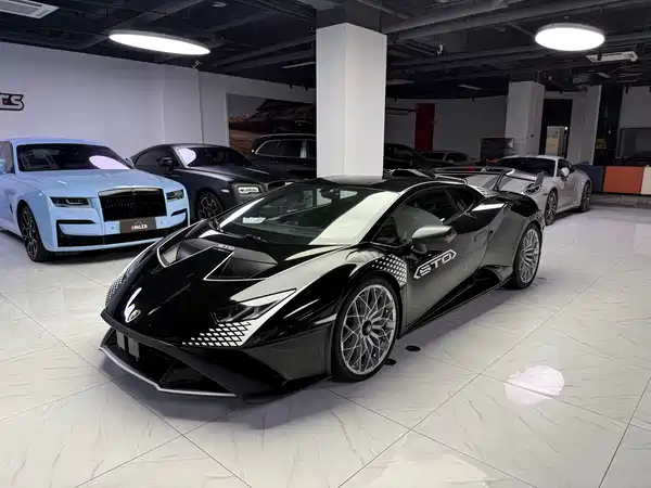 Lamborghini Huracan 2022