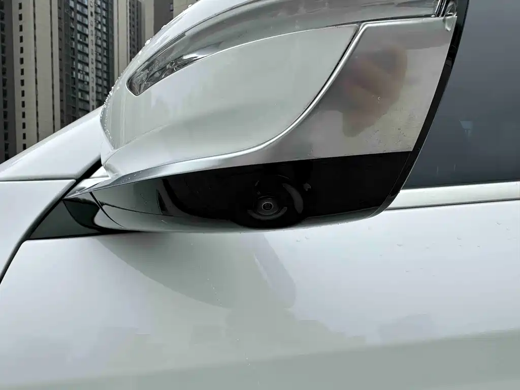 Jetour X70 PLUS 2022 — фото 18