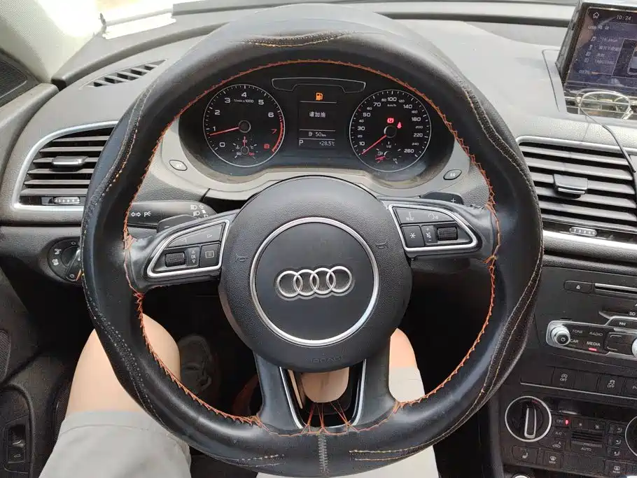 Audi Q3 2018 — фото 15