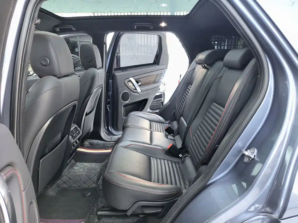 Land Rover Discovery Sport 2021 — фото 10