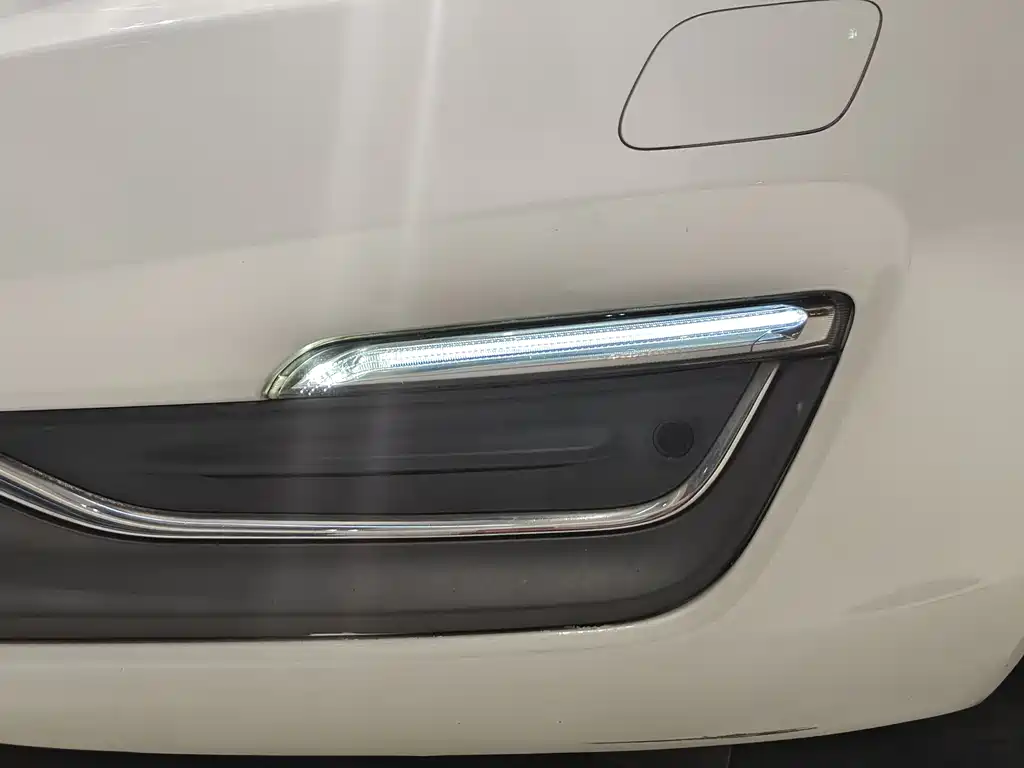 Volvo S60 2016 — фото 10