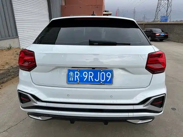 Audi Q2L 2022