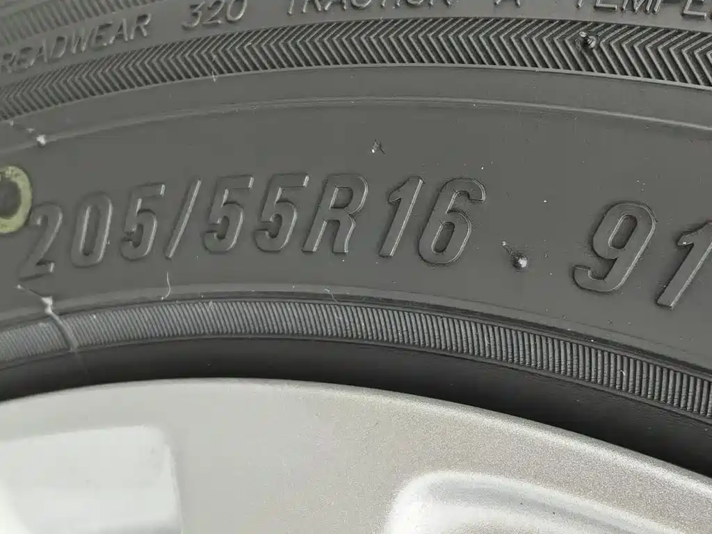 Buick Excelle GT 2021 — фото 24