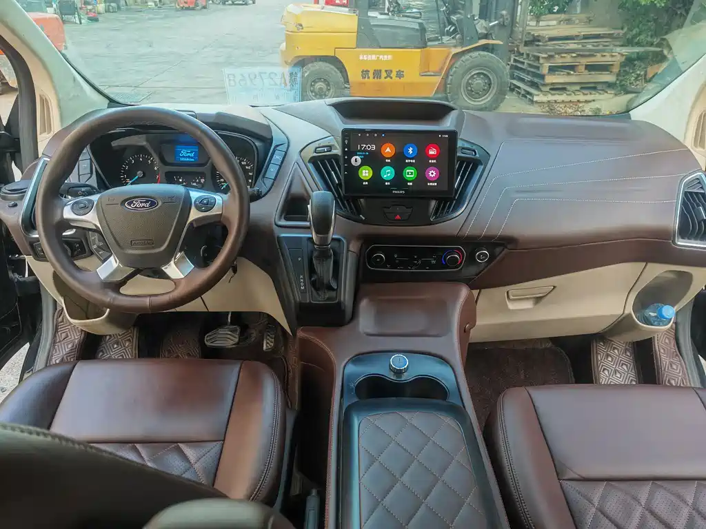 Ford Tourneo 2019 — фото 8