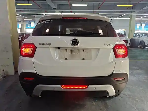 Brilliance V3 2017