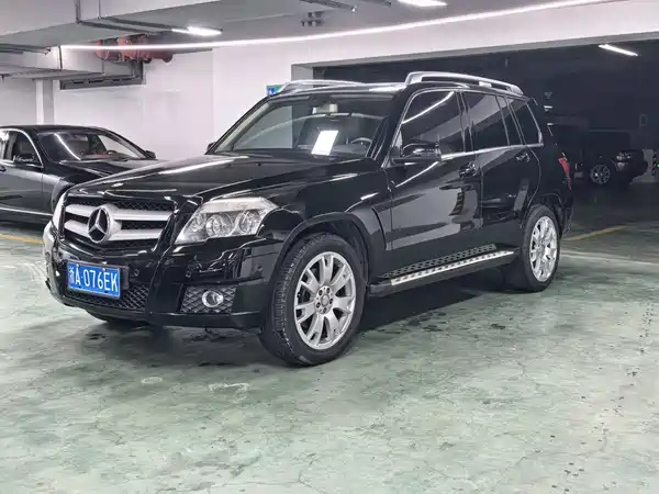 Mercedes-Benz GLK-Class 2011
