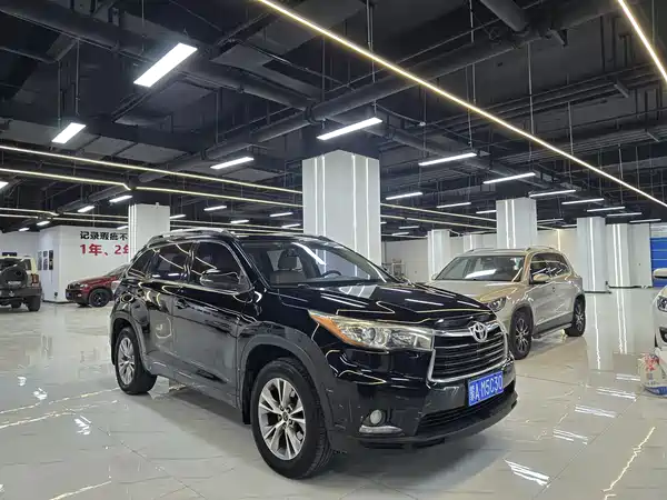 Toyota Highlander 2016