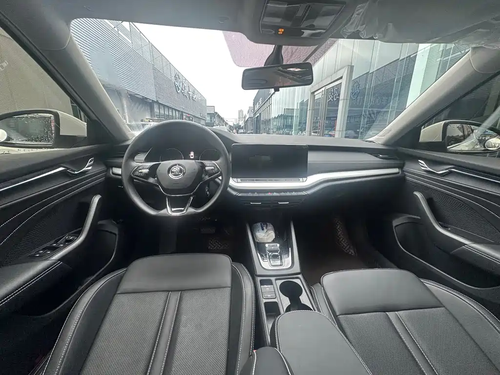 Skoda Octavia 2023
