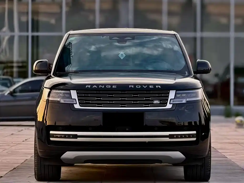 Land Rover Range Rover 2023 — фото 2