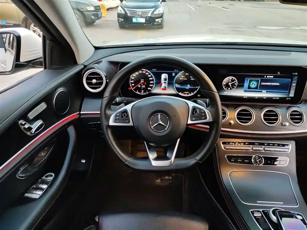 Mercedes-Benz E-Class 2018 — фото 3