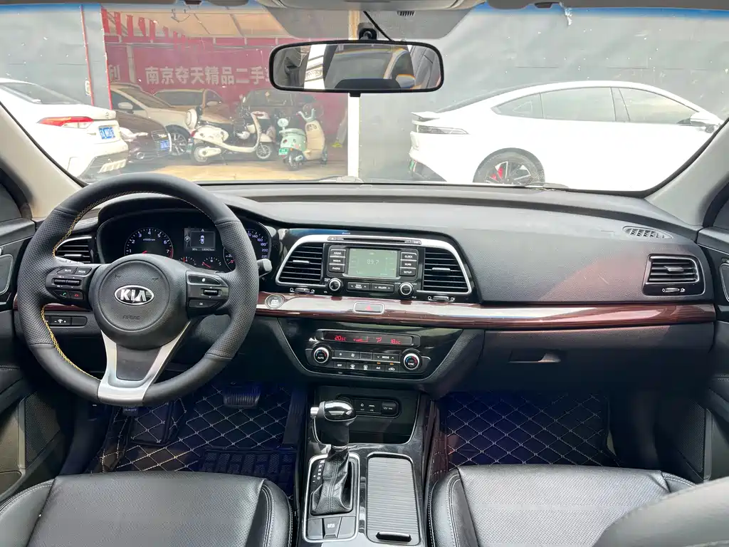 Kia K4 2015 — фото 13