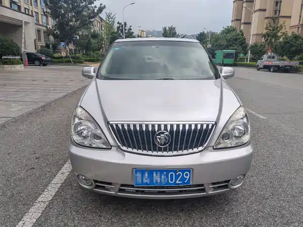 Buick GL8 2015