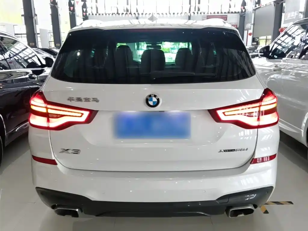 BMW X3 2021 — фото 6