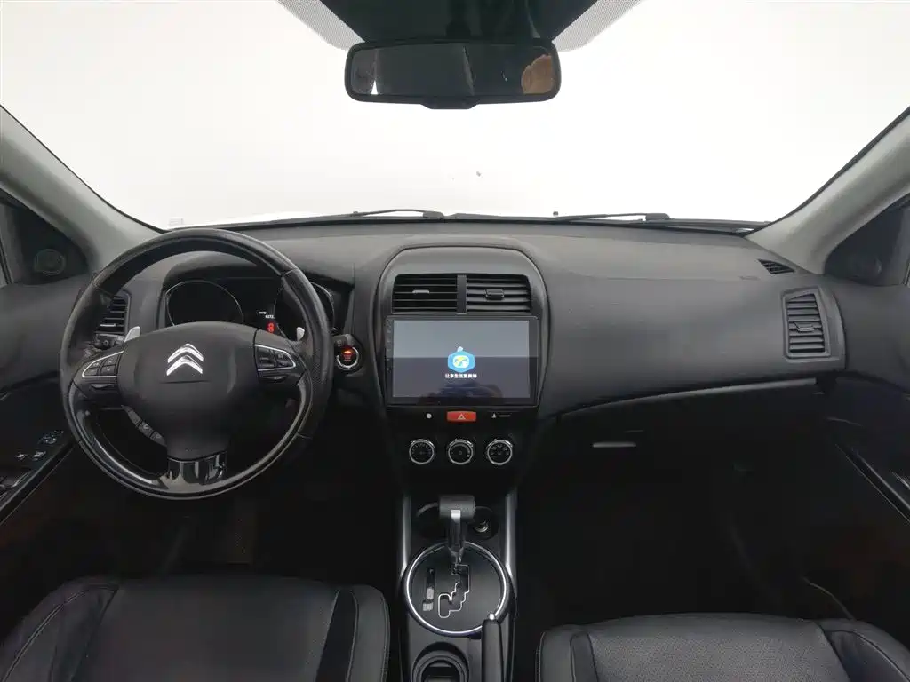 Citroen C4 Aircross 2016 — фото 5
