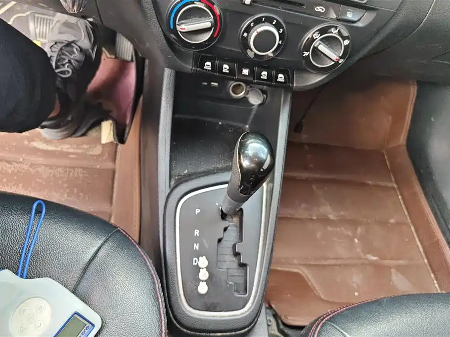 Hyundai Verna 2019 — фото 16