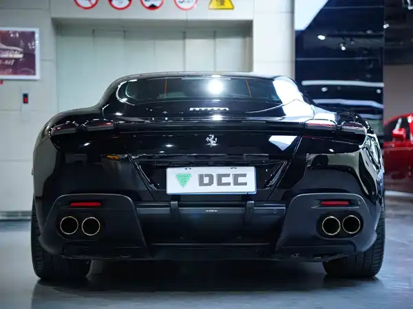 Ferrari Roma 2021