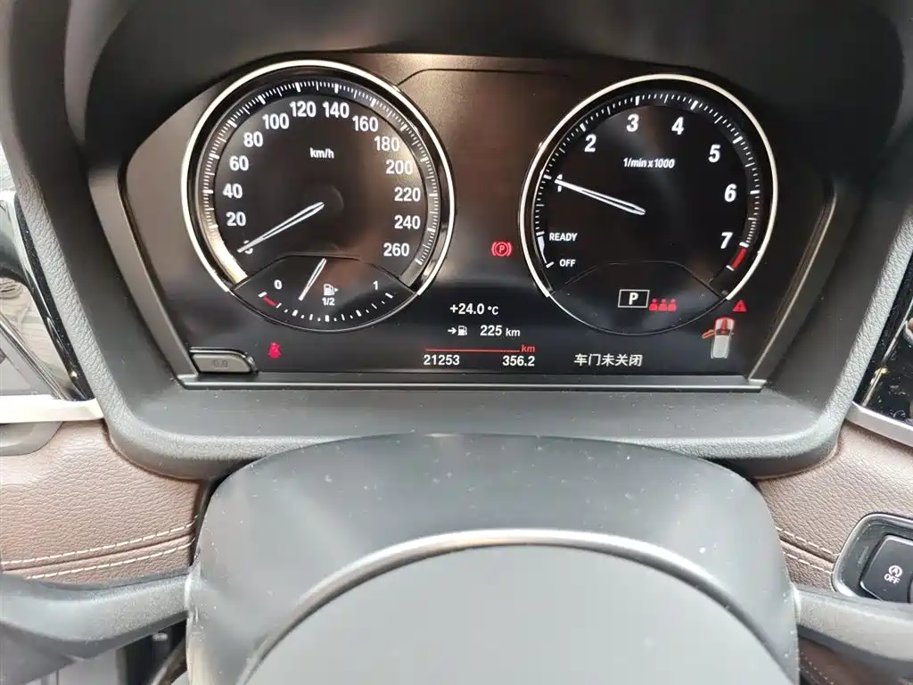 BMW X2 2022 — фото 13